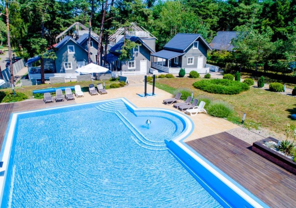 APARTAMENTY przy plaży z basenem z podgrzewaną wodą i mini SPA – Ośrodek Kolonijno-Wczasowy Mewa