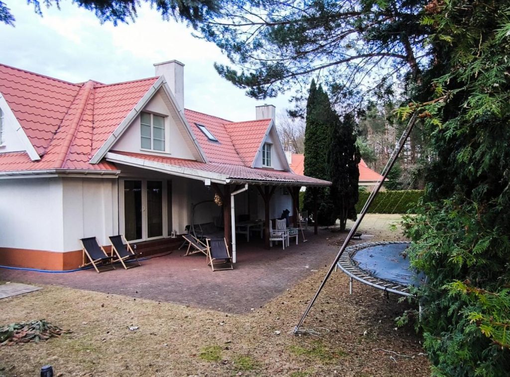 AURA House