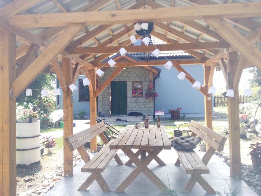 Domek pod lasem