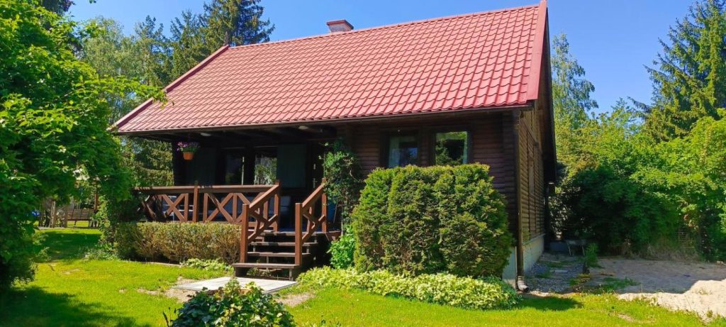Domek rustykalny z sauną i prywatną kładką nad samym jeziorem