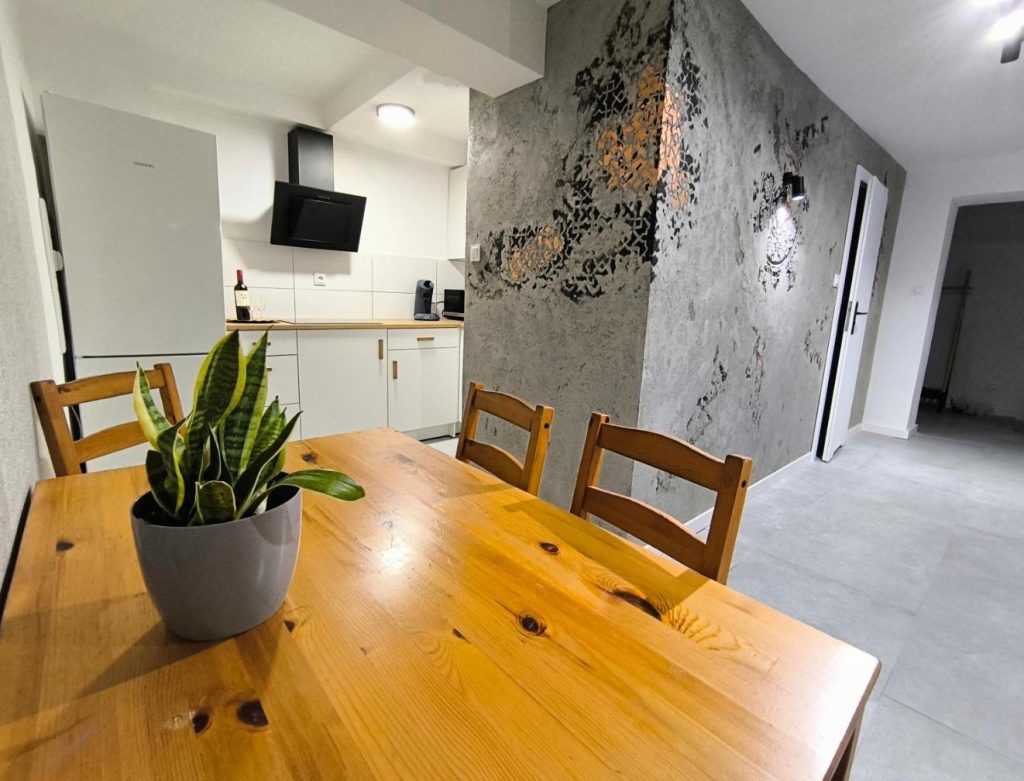 Loft Rooms Ostróda – pokoje blisko jeziora