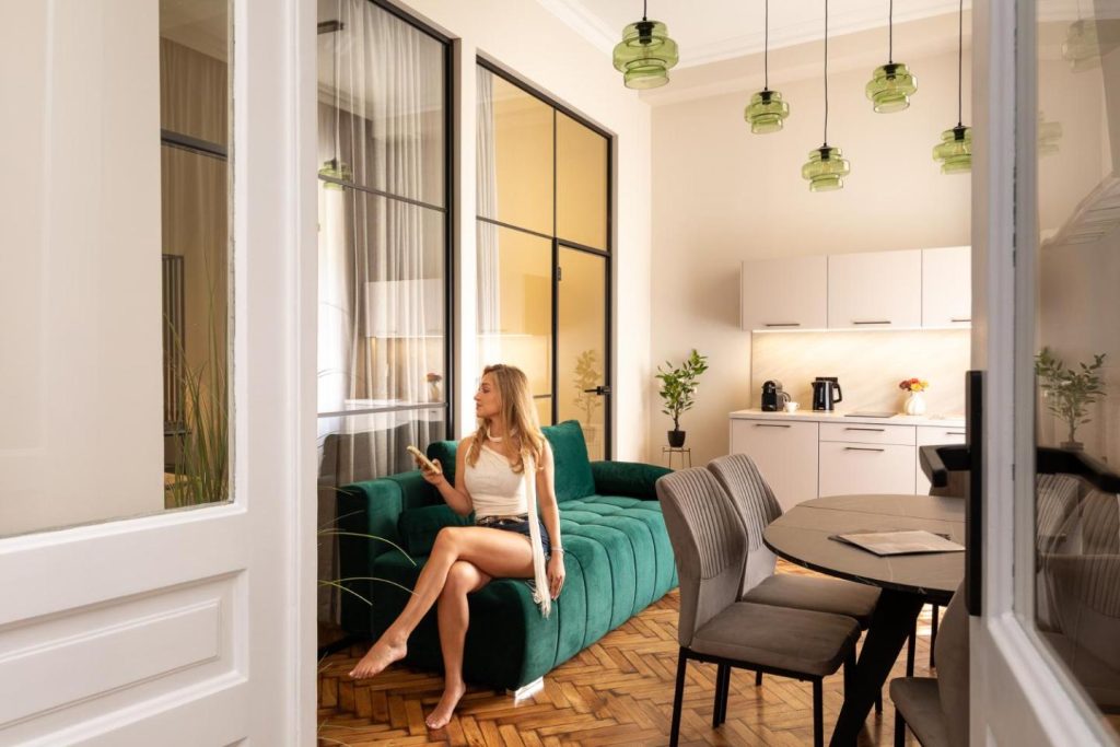 OLD TOWN Charm & Chic by Downtown Apartments