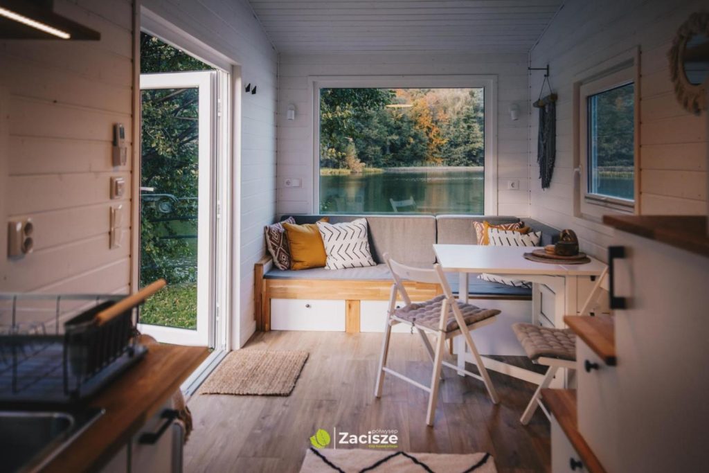 Półwysep Zacisze – Tiny House Village