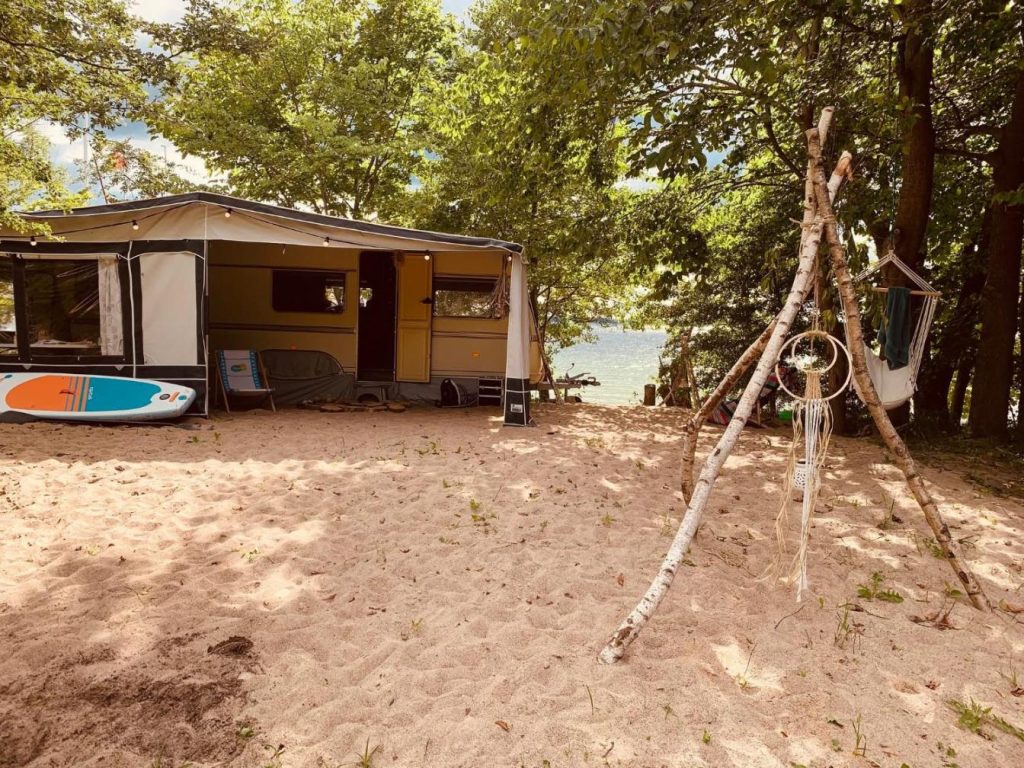 Przyczepa Chill House nad Darginem
