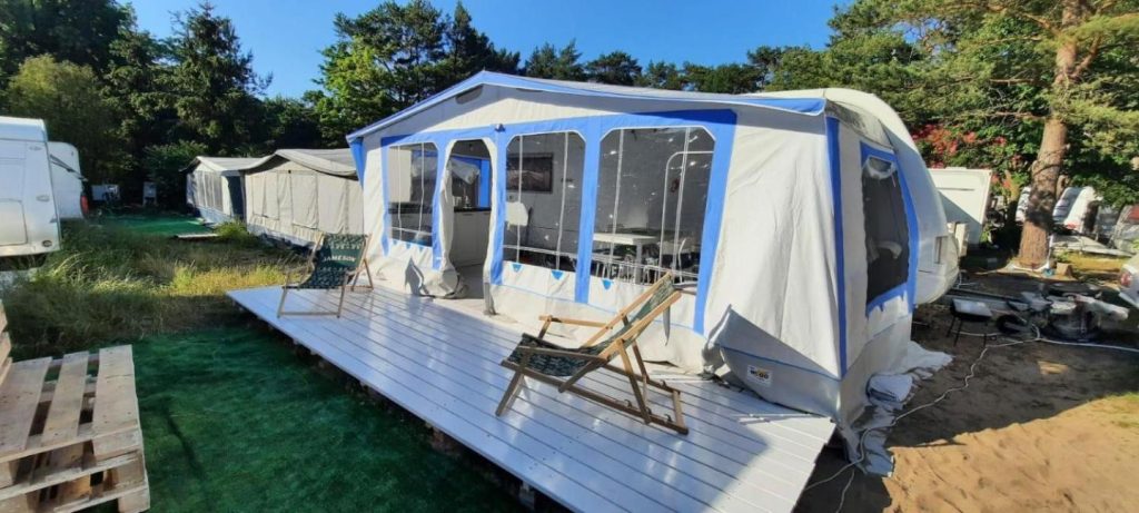 Przyczepa kempingowa Happy Place Hel – Camping Kormoran