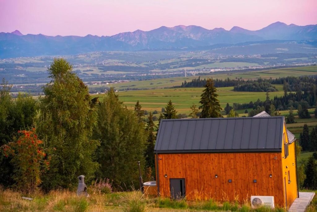 Sielanka Ponad Mgłami domek z balia i widokiem na Tatry