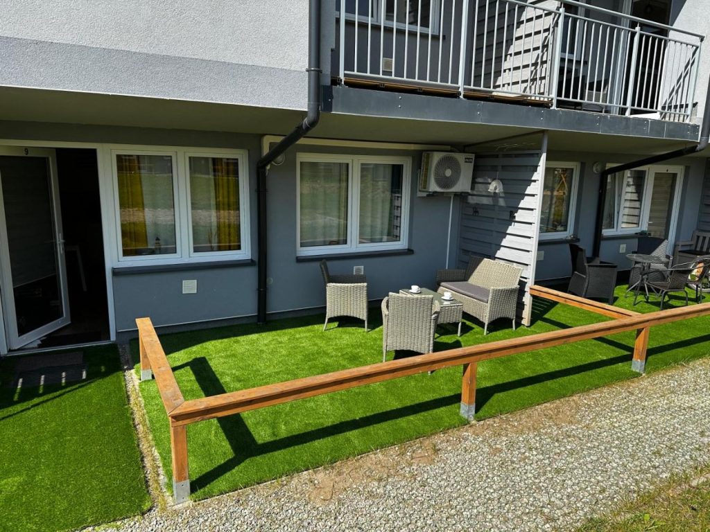 Apartament 9 Nina – Dębina