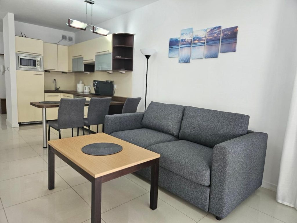 Apartament Arisa-miejsce postojowe w hali garażowej