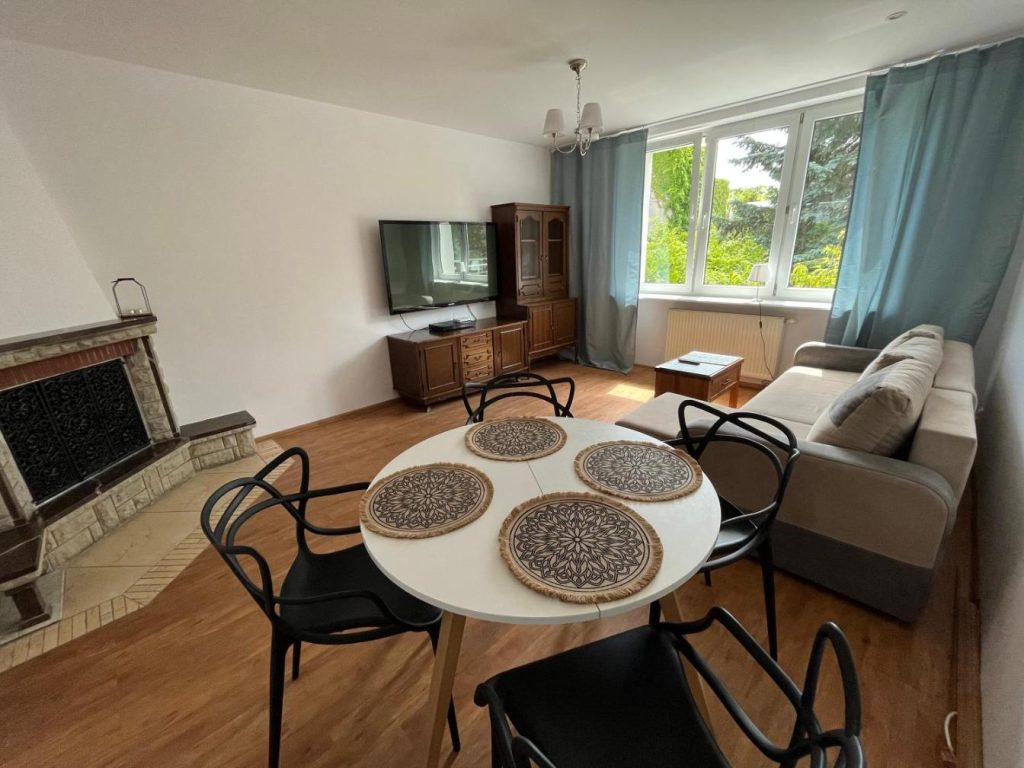 Apartamenty 2-pokojowe przy molo z balkonami
