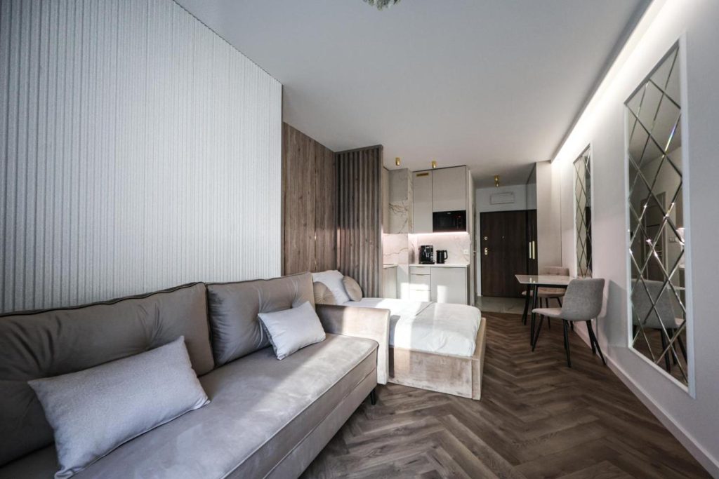 Apartamenty ARTE – Rezydencja Ogród Saski 33 – Faktura VAT