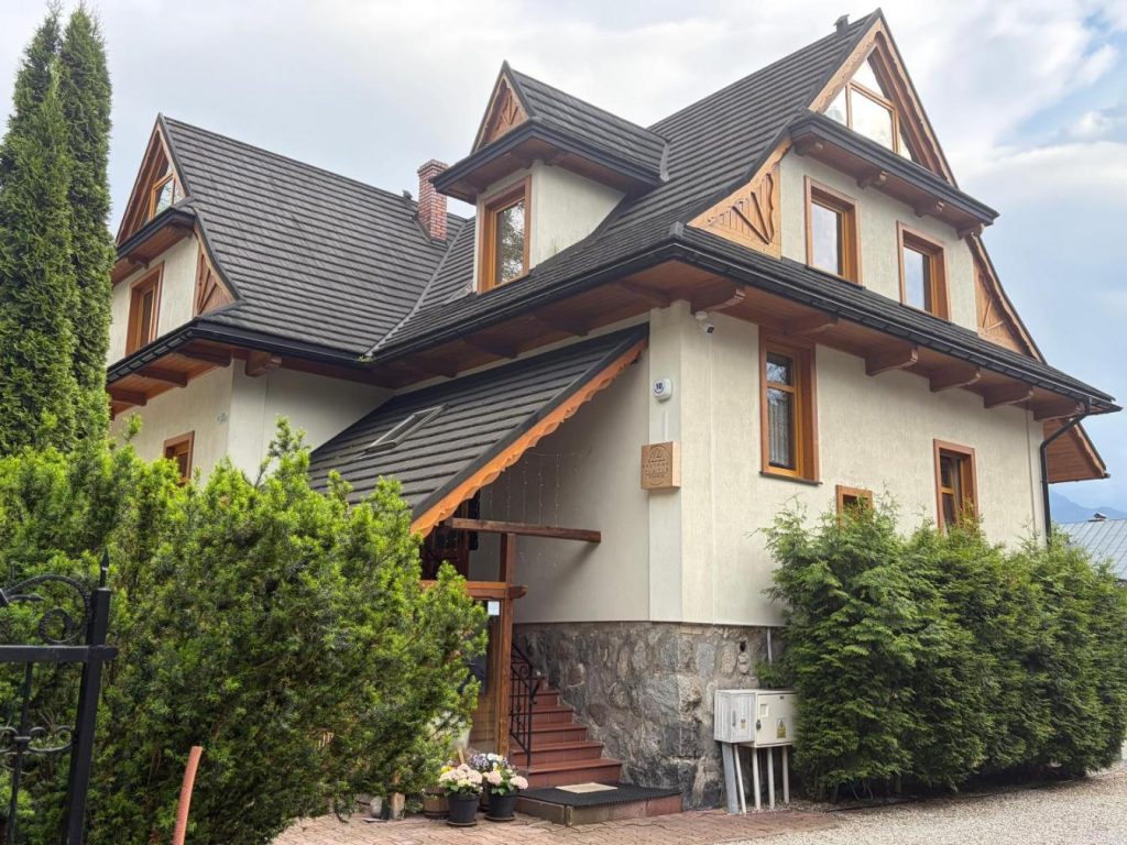 Apartamenty i Pokoje Krupówki Tuż Tuż