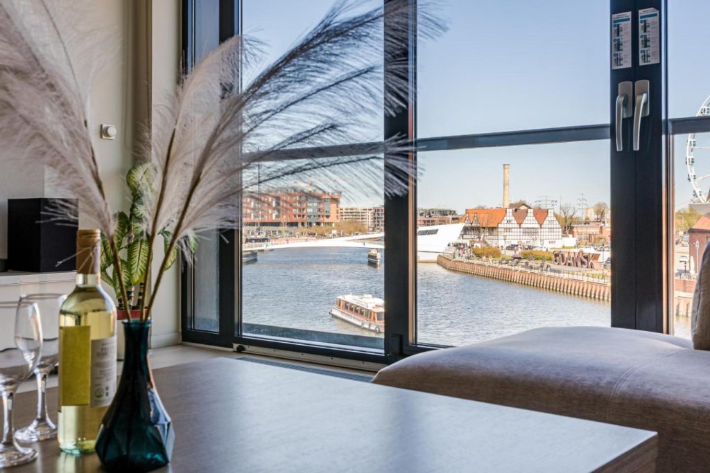 Apartment with an Amazing View