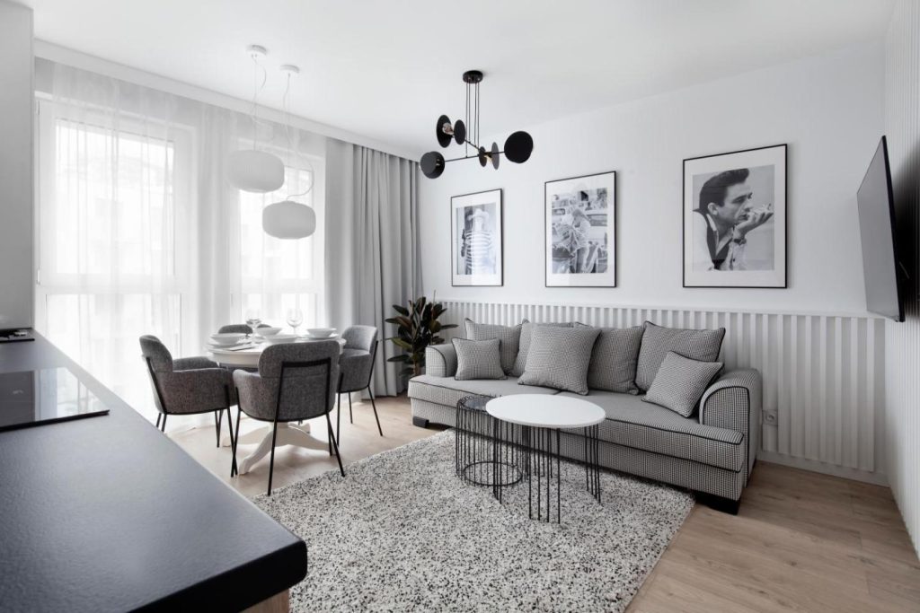 Aura 40 City Center by Downtown Apartments