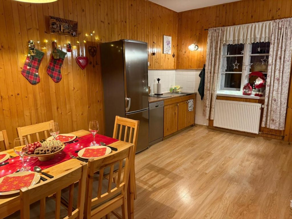 Biały Jar Ski & Bike Apartamenty w Karpaczu przy wyciągu z widokiem