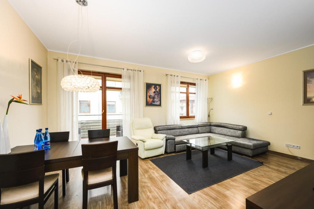 Brownie – Neptun Park by OneApartments