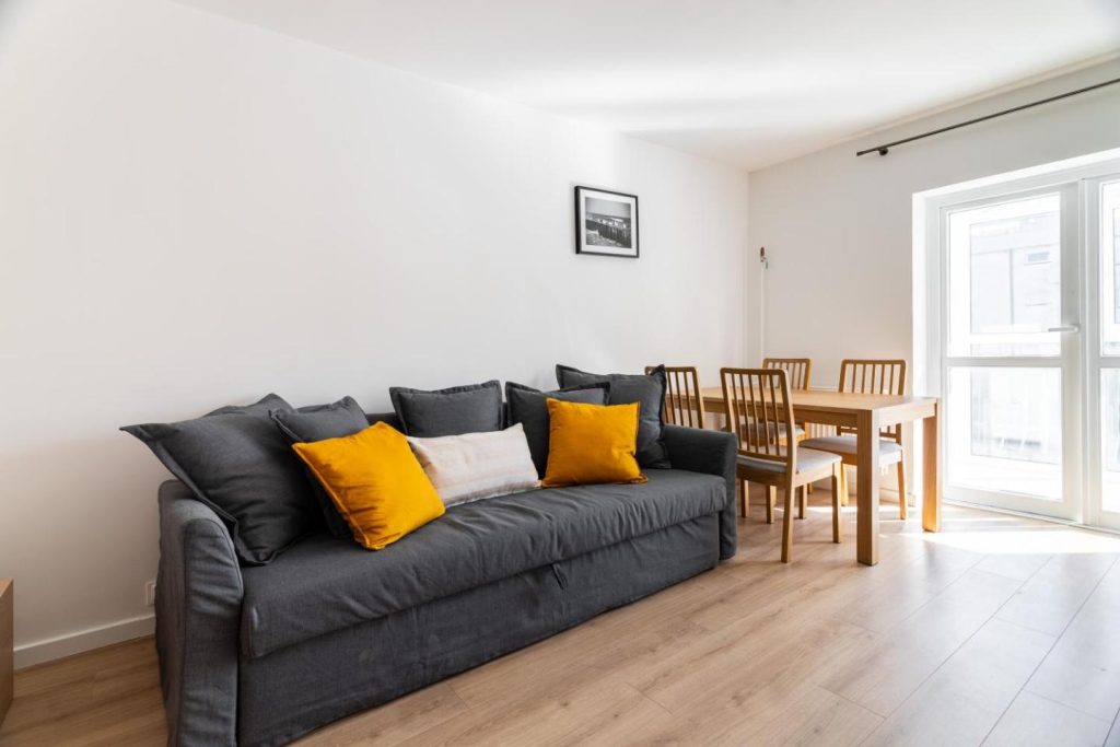Comfortable Apartments Victus Close to the Beach by Noclegi Renters