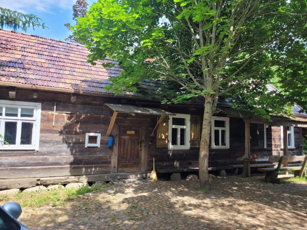 Domek Gajowy-5