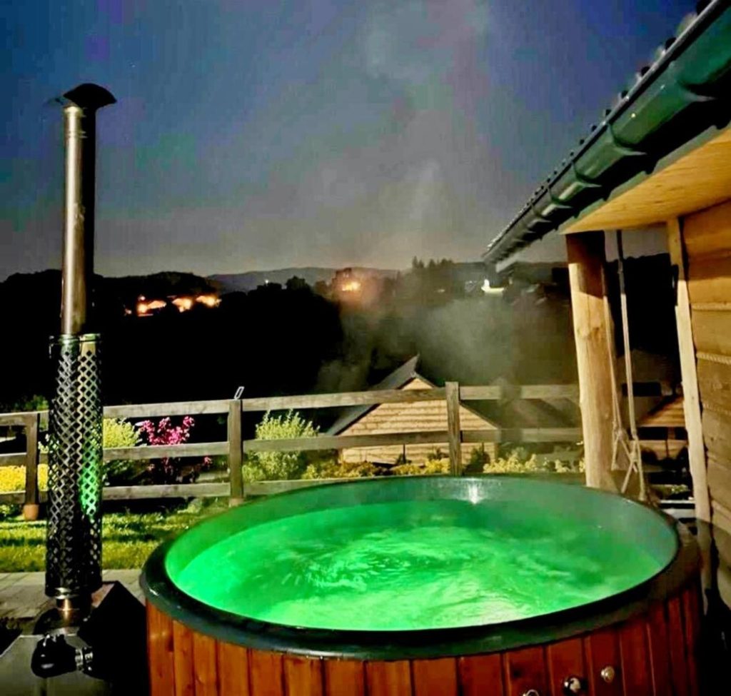 Domki Dobra Miejscówka 50 m od jeziora Solińskiego Sauna Jacuzzi 504-978-418