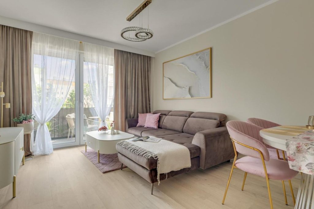 Faro – Close to the Beach and Park & Parking by Downtown Apartments