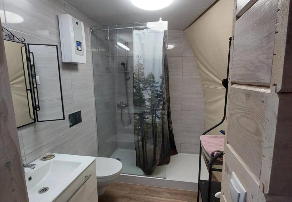 Glamping Drzwi Do Lasu – nocleg w Puszczy Knyszyńskiej