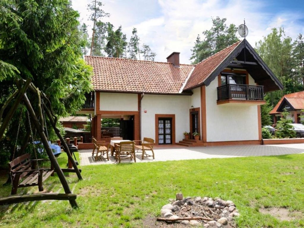 Holiday Home Dom pod Sosnami by Interhome