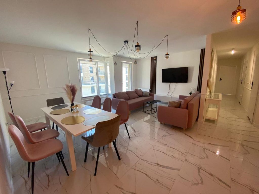 Imperial Suite – Luxury Living