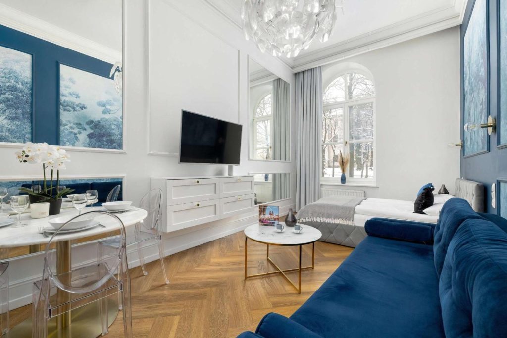 Klimatyczne Studio obok Starego Miasta by Noclegi Renters