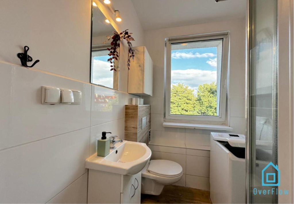 Manhattan Room – Peaceful Retreat, 10 Minutes to Gdańsk Old Town & Seaside