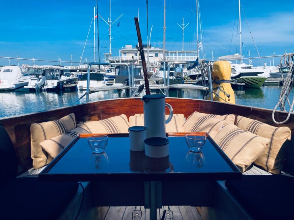 Marina Sopot experience – stay on a classic sailing yacht