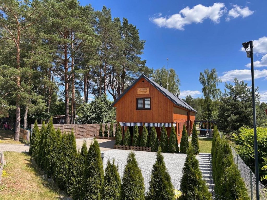 OLIWIER domki letniskowe Okuninka