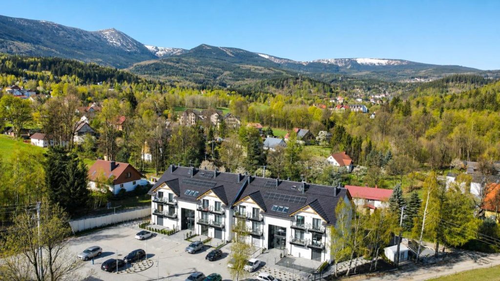 Osiedle Skalne – apartamenty blisko Western City, wypożyczalni quadów – by Royal Aparts