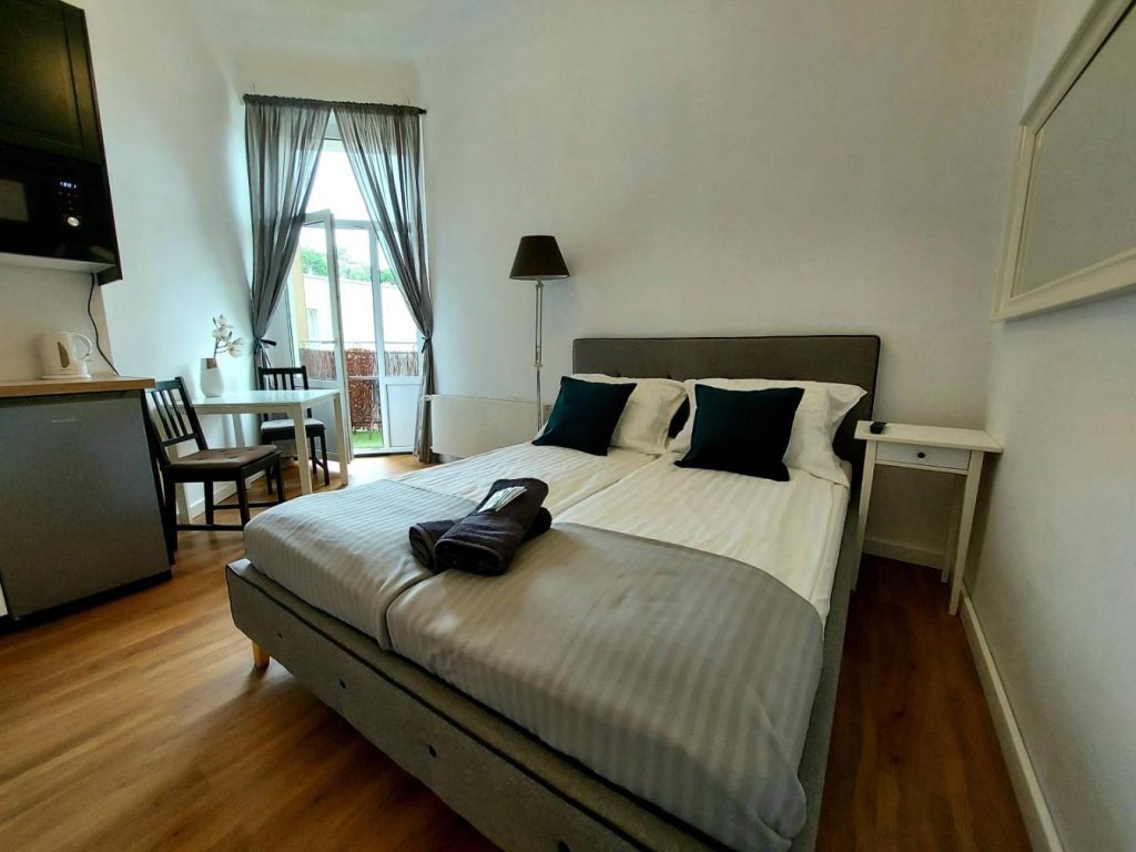 PARIS Apartament z balkonem – Monte Cassino