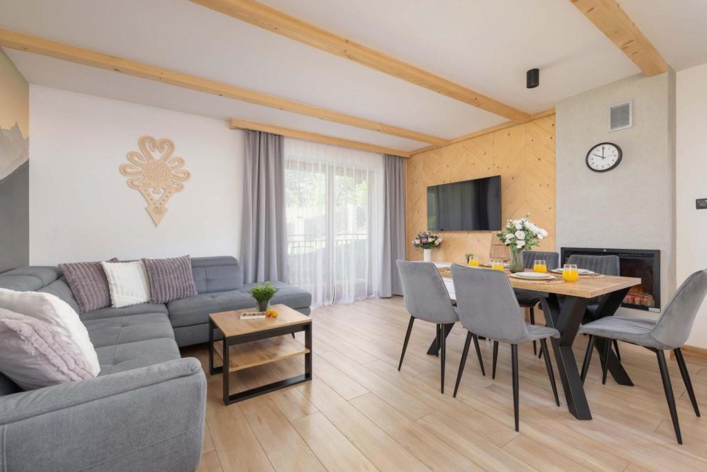 Piękny Górski Apartament z Widokiem i Parkingiem by Noclegi Renters