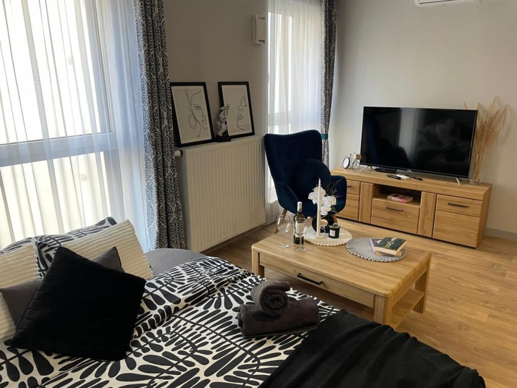 Podskale Petit Apartment – Krakow City Center – Premium Apartment with Parking Space