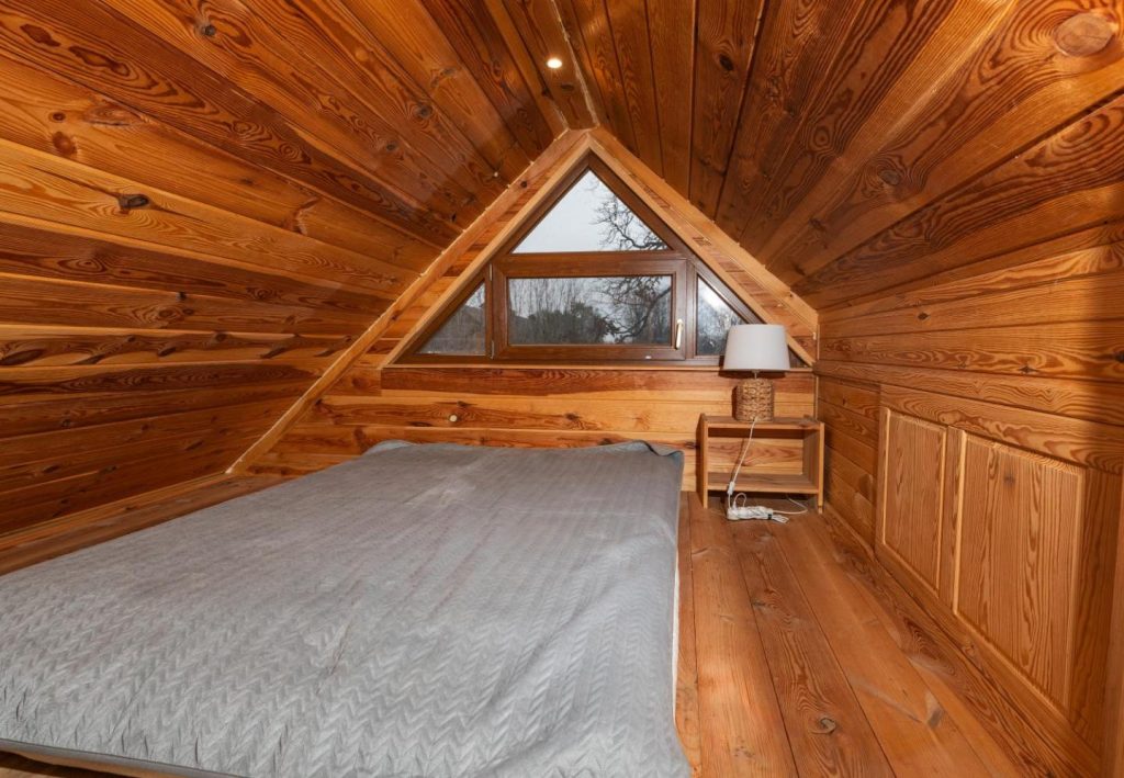 Poleskie zacisze, domek Bocian, kominek, balia,sauna,wifi