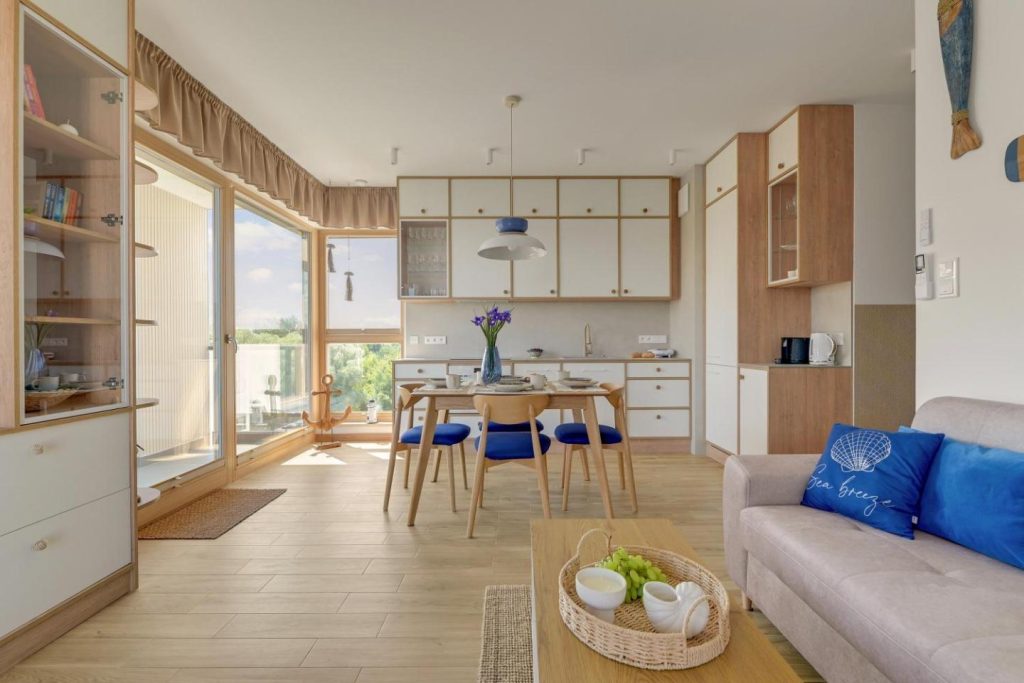 Porto Seaside with Free Parking & Gym by Downtown Apartments