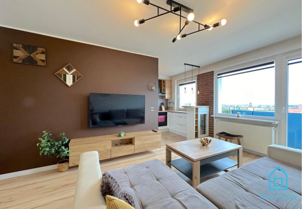 Postcard Apartment Scenic Escape 10 Minutes to Gdańsk Old Town and Seaside