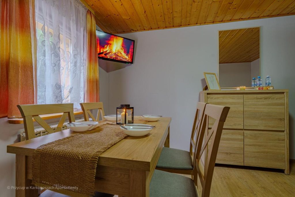 Przycup w Karkonoszach Apartamenty – Apartamenty pod Śnieżką przy Wyciągu Biały Jar Karpacz BLISKO STACJI PKP, PKS – parking gratis