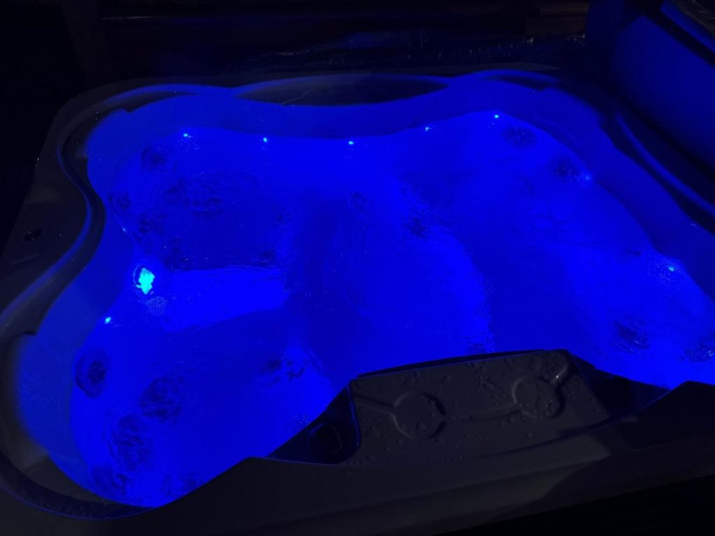 Pstrągowo – domki z jacuzzi