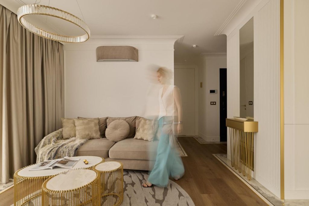 Sopot Okrzei Luxury Glamour Suite – 700m to Beach by Downtown Apartments