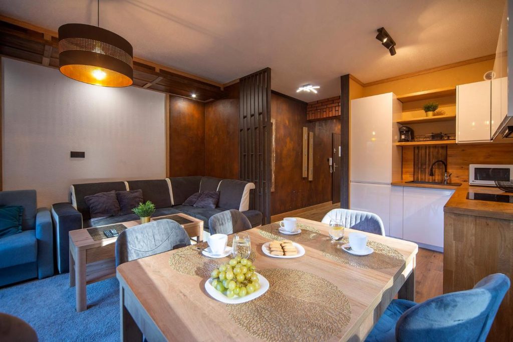 Stylowe i Klimatyczne Apartamenty Sun Seasons 24 w Karpaczu by Noclegi Renters