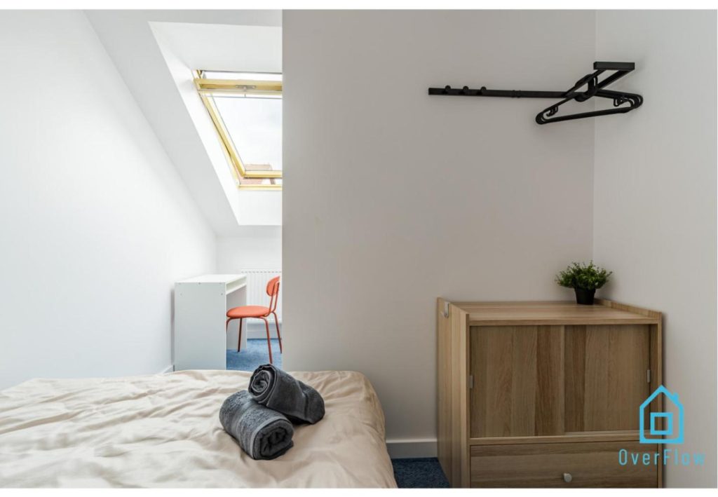 Sunlight Room – 15 min to Old Town Gdansk