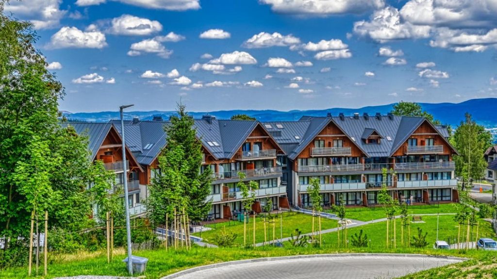 Triventi Mountain Residence z basenem, sauną i jacuzzi by Royal Aparts