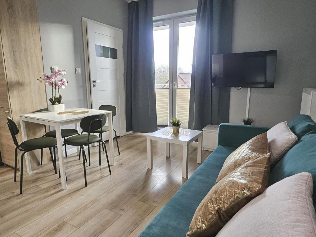 Urban Jungle – Space Apartment