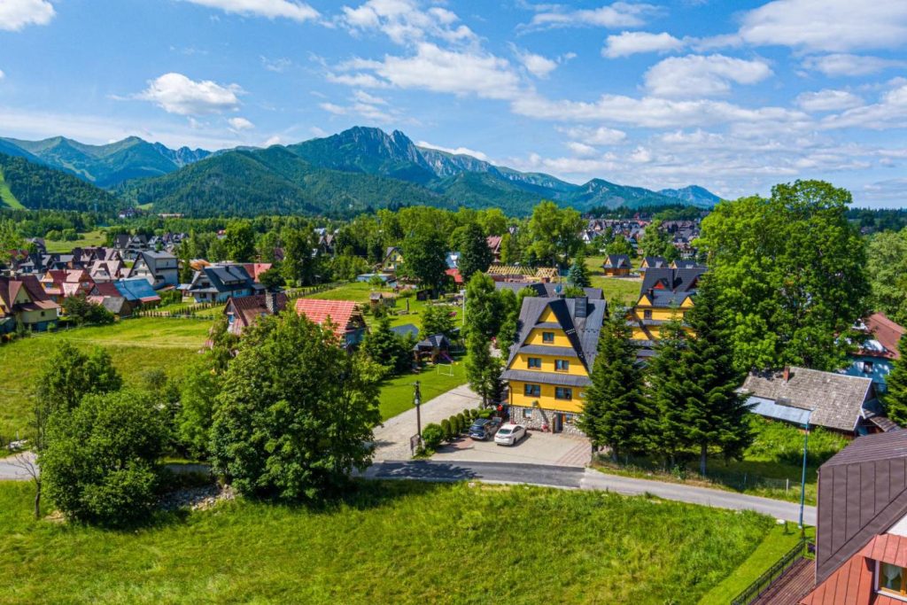 Villa Baja – Noclegi z widokiem na Giewont
