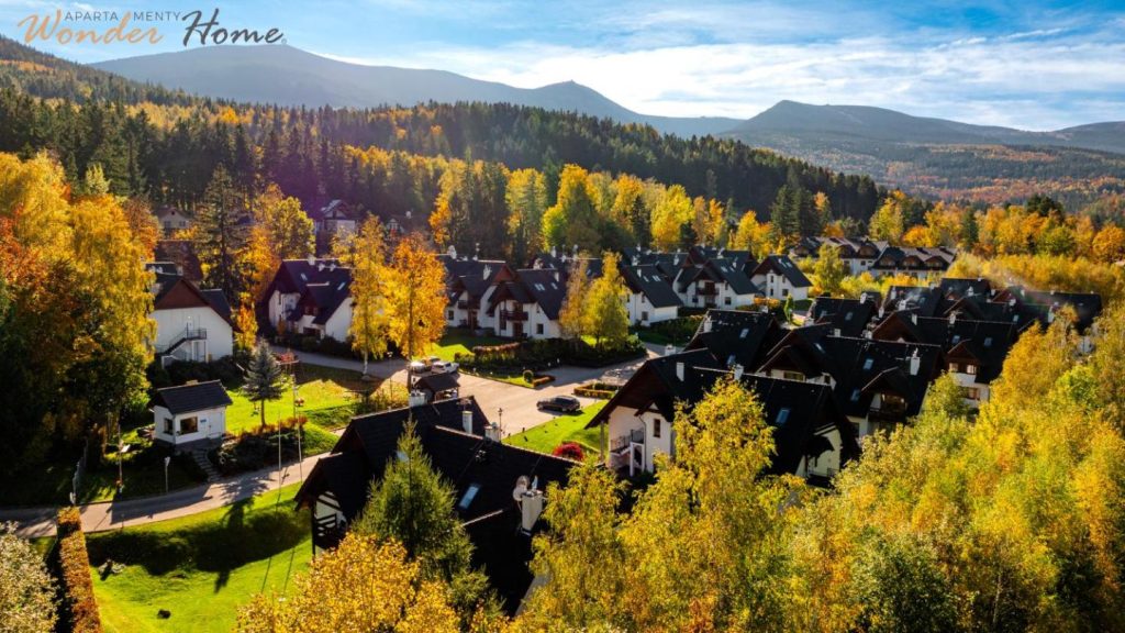 Wonder Home – Domki górskie na osiedlu dozorowanym, z kominkami i placem zabaw