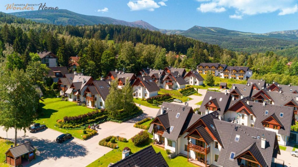 Wonder Home – Domki górskie z kominkami, bezpłatnym parkingiem i placem zabaw na terenie kompleksu