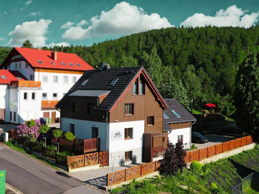 Woody – Smart Luxury Home
