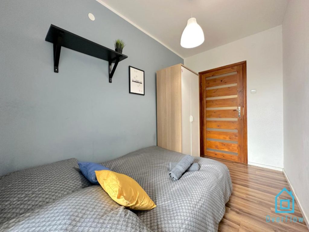 World Room – 10 Minutes to Gdańsk Old Town & Seaside