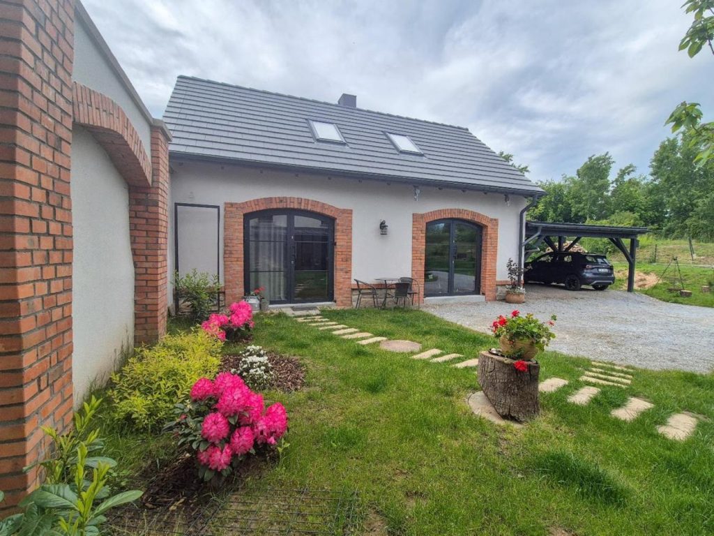 Zollhaus nad Zalewem Mietkowskim